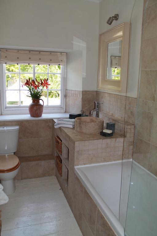 Roundhill Farmhouse Kelston Стая снимка